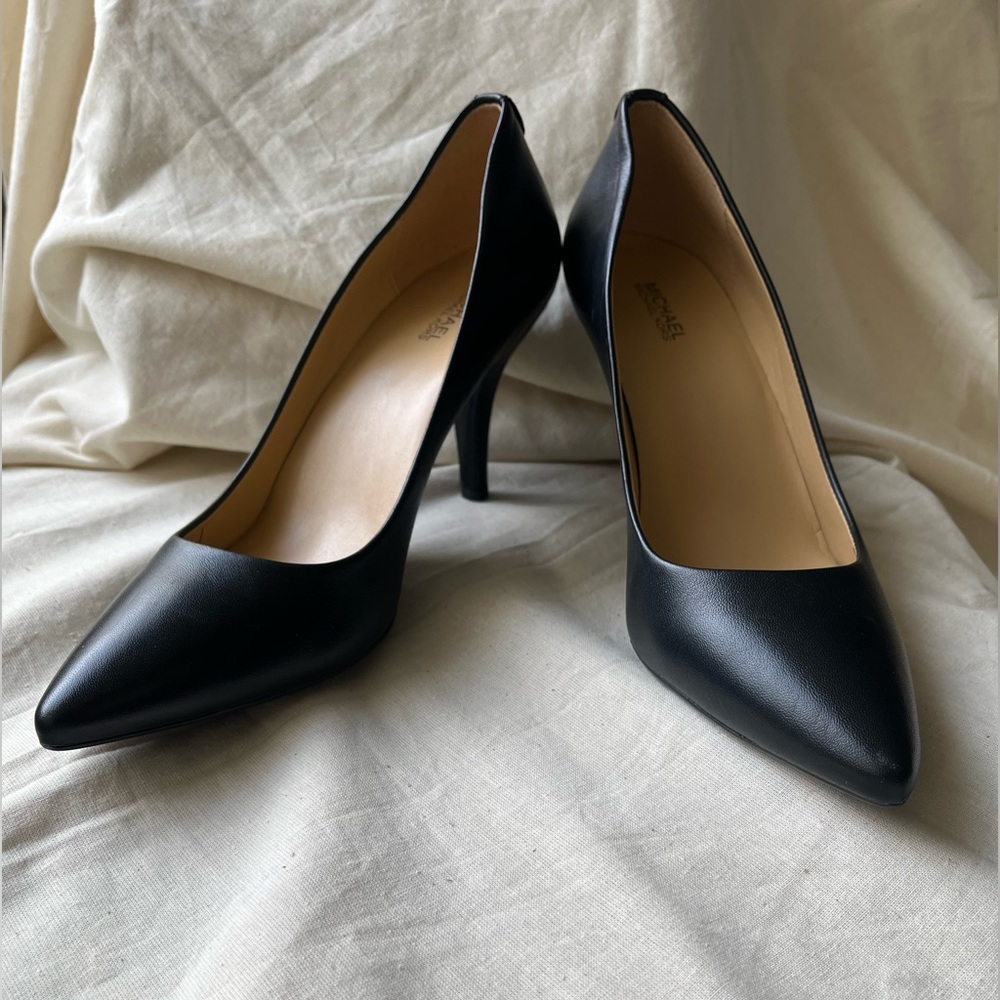 MICHAEL by Michael Kors Black Leather Heels - Picture 2 of 16